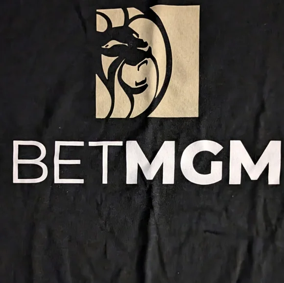 BETMGM Empire City Casino by MGM Resorts Promotional New Black T-Shirt Size - S - Picture 2 of 3